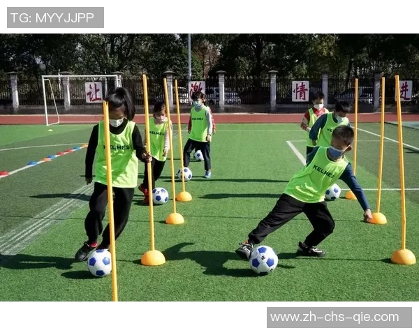 花样足球表演：激情与创意交织的绿茵舞台盛宴